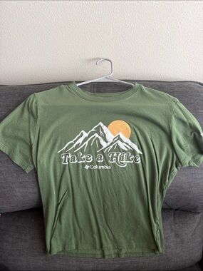 Columbia Green Mountain Graphic Tee with Yellow Sun